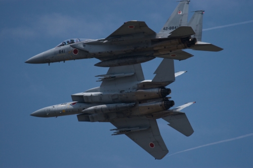 ▲F15