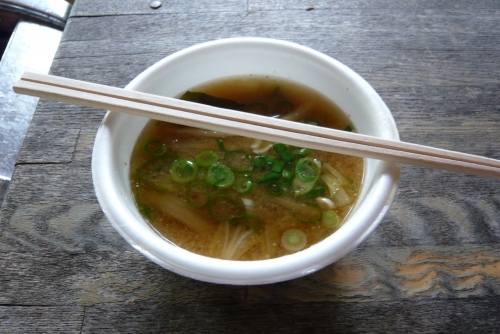 ▲大暴れシシ汁１００円