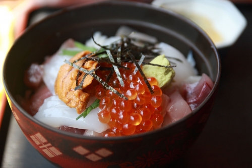▲「かねまつ」特丼